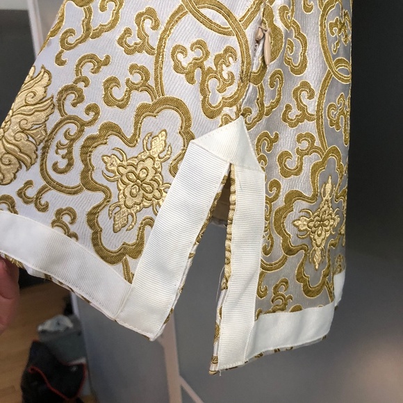 Vintage Silk Tunic w/ Gold Embroidery - Picture 6 of 11